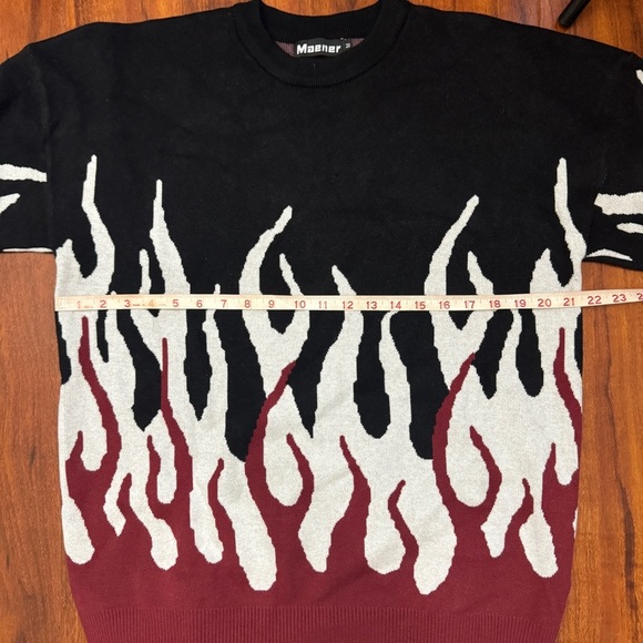 Maener Flame Sweater Size Medium - Picture 4 of 6